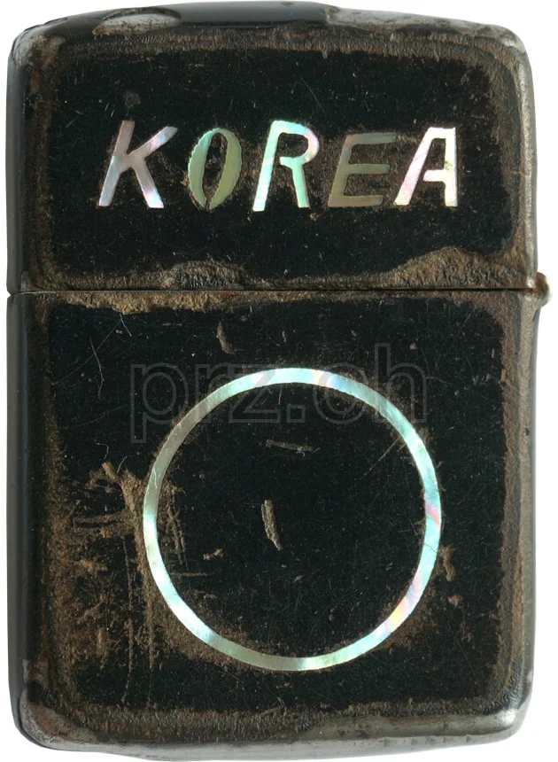 Lacquer – «Nageon Chilgi», Modell three barrel hinge, round bottom, Jahr 1943 - 45, Ansicht 3