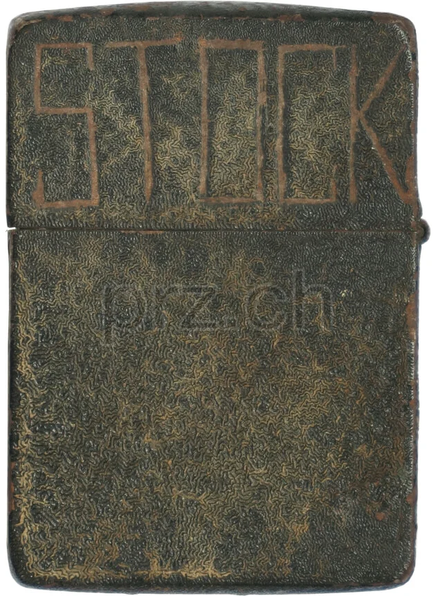 Black Crackle – U.S. Marine Corps Insignia, Modell four barrel hinge, flat bottom, Jahr 1942 - 43, Rückseite